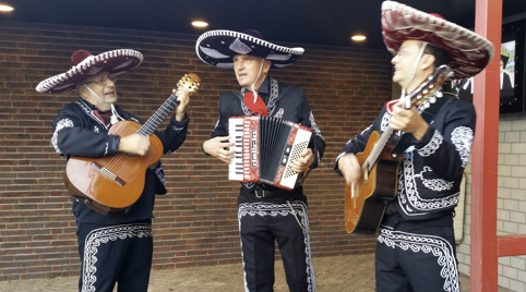 Pinata slaan voor kinderen
